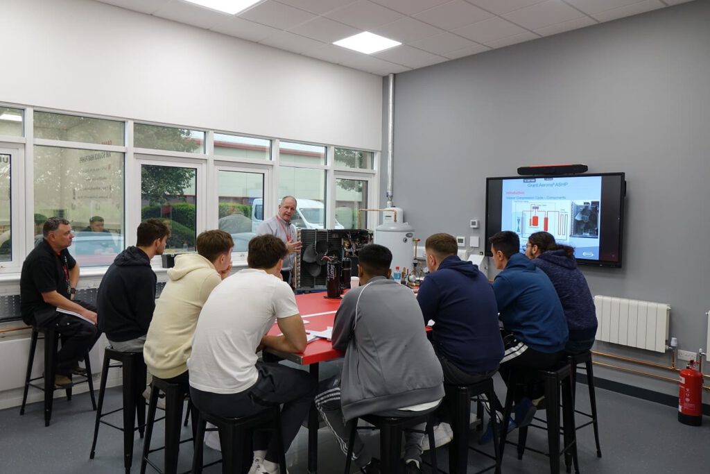 The students got hands on with low carbon tech at Grant's Training Academy.