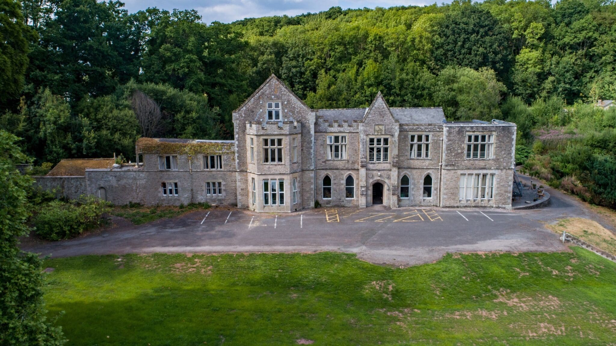 Hounsfield Boilers helps heat sustainable hotel