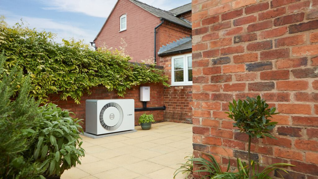 Worcester Bosch hybrid heat pump